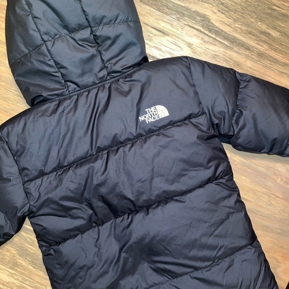 The north face kids zip up puffer winter jacket 6T - Picture 8 of 8